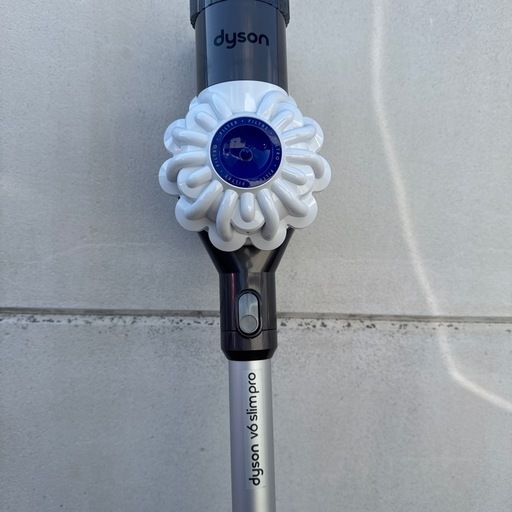 Dyson V6 Slim Pro 掃除機