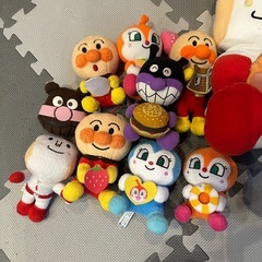 アンパンマン ぬいぐるみ まとめ売りの画像