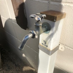 お話中のためお問い合わせご遠慮ください　水道　支柱　屋外用　水栓の画像