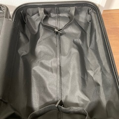 新品未使用　スーツケース　機内持込サイズ　シルバーの画像