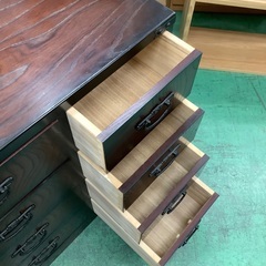 家具ならトレファク吉川店！！   三丸家具工芸　時代箪笥　4段　ブラウンの画像