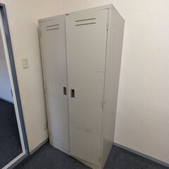 事務所移転のため家具をお譲りします。の画像