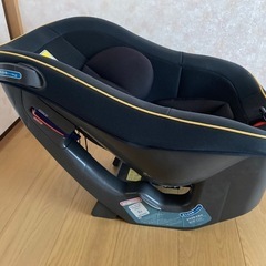 チャイルドシート0〜1.5&0.9〜4歳の画像
