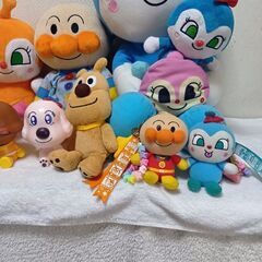 最終値下げ、アンパンマン＆キャラクター　ぬいぐるみなど10点セットの画像