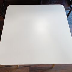 2人用　ダイニングテーブル　正方形　スクエア　ホワイト　ナチュラル　北欧　サイズ（約）幅60×奥60×高73　　■近隣配送無料 買取GO‼　栄和店の画像