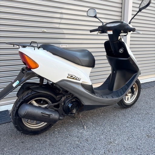 4041.高馬力2スト　ライブディオ　バッテリー新品　千葉県柏市　即日配送、自走引き取り引き取りも可能