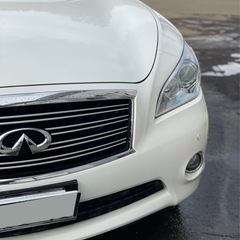 日産 FUGA 370GT フーガ 4WD