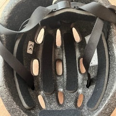 【トミカ】　子供用自転車ヘルメット※500円もしくは土3袋で0円の画像