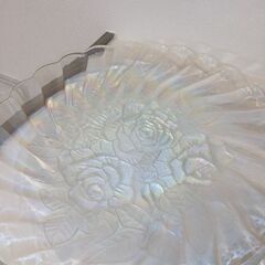 未使用 ×２個HOYA CORDIAL GLASS パーティ大皿七色と貝模様２枚の画像