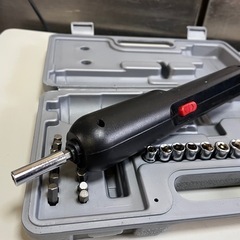 6.5V 充電式 多目的 電動パワー ドライバー HOBS-211 動作確認済 中古品 ④の画像