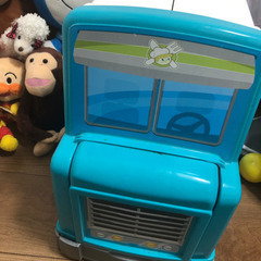 ぬいぐるみ　ブロックおもちゃの画像