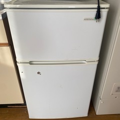 Yamada電気　ノンフロン冷凍冷蔵庫　YRZ-C09B1