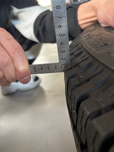 車のパーツ BRIDGESTONE DUELER A/T 225/70R16 103S