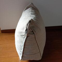 背もたれクッションの画像
