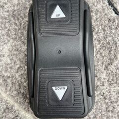 電動式昇降ベッド マッサージベッド エステベッド 施術ベッド セブンビューティー 参考価格71,016 円【安心の3ヶ月保証】🚚自社配送時💳代引き可🚚(現金、クレジット、スマホ決済対応)の画像