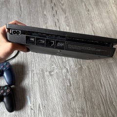 プレステ4 CUH-2200Aの画像