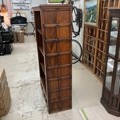 中古品　インド家具　スペイン家具　アンティーク本棚　幅90㎝　公田店の画像