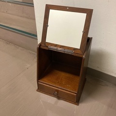 化粧ケース持ち運び簡単の画像