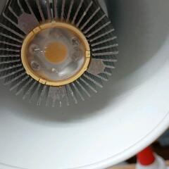 0508-191 IKEA　LEDデスクライトの画像