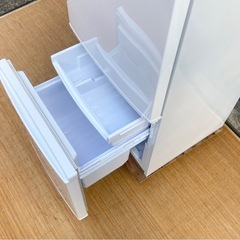 SHARP 137L冷蔵庫　SJ-C14E-Wの画像