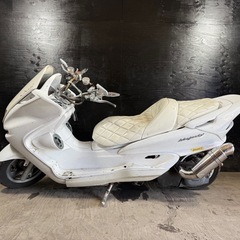 ★支払総額5.2万円★定休日なし！いつでも現車確認確認可能です！ ヤマハ マジェスティ 白 SG03J 社外マフラー！ LEDテール！ エナメルシート！ フロントマスク！の画像