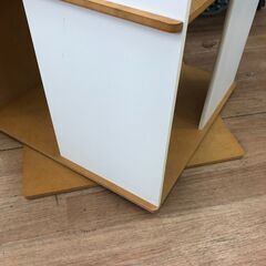 ▼値下げ▼棚 収納棚 リビング家具 約 幅46×奥行46×高さ137cm🚚自社配送時💳代引き可🚚(現金、クレジット、スマホ決済対応)の画像