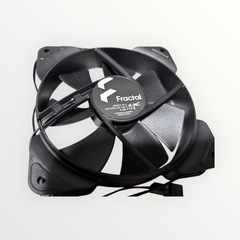 5/9、5/12 久留米市内 取引可！ Fractal Design PCケースファン Aspect12 ブラック 3個 3pinの画像