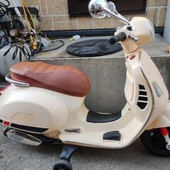 RA-VEGS ベスパ GTS SUPER 子供用電動バイクの画像
