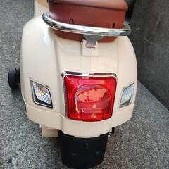 RA-VEGS ベスパ GTS SUPER 子供用電動バイクの画像
