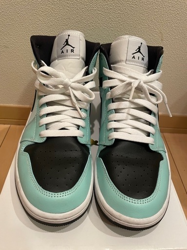 新品未使用　NIKE ナイキ　エアジョーダン1 27.5cm