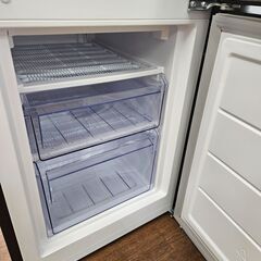 冷蔵庫大幅値下げしました🎵￥30,800→￥22,000　No2248　2ドア冷蔵庫　山善　2021年製　容量173L　1～2暮らしに最適なサイズです♪　リサイクルショップどりーむ天保山店の画像
