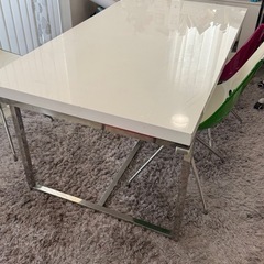ダイニングテーブル　の画像