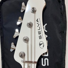 SELVA ベース楽器 ベース初心者セット ホワイト ケース・付属品有りの画像