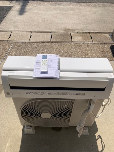 ①TOSHIBA東芝ルームエアコン
