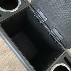 車　アクセサリー　小物入れの画像