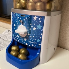 ガチャガチャ　ガチャポン　本体　ガチャピー　Gachapyの画像