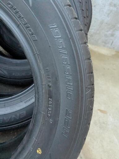 夏タイヤ195/65R16 4本新車外しダンロップエナセーブ (トリス
