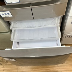 5ドア冷蔵庫 HITACHI R-K42F 2016年製 401L のご紹介‼︎ の画像