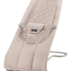 ベビーベッドとバウンサー　セットの画像