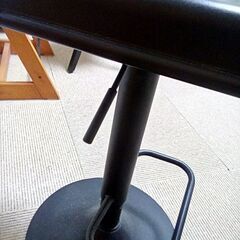 【車で取りに来ていただける方】ブラックスチール調でヴィンテージな感じのカウンターチェア売りますの画像