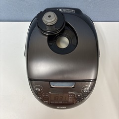 I763 🌈 2022年製♪ TIGER 炊きたて IH炊飯ジャー 3合炊き ⭐ 動作確認済 ⭐ クリーニング済の画像
