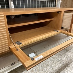 テレビボードの画像