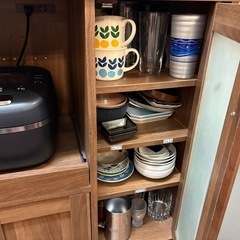食器棚の画像
