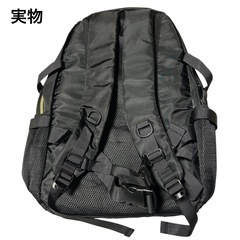 新品　大容量　リュック　黒　ブラック　多機能　多収納　部活　旅行　アウトドアの画像