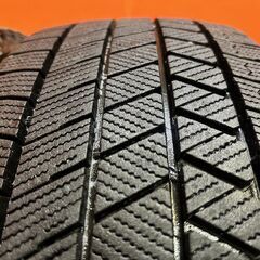 走行短め【BS VRX3 195/65R15】スタッドレス【DUFACT 15インチ 6.5J5HPCD100+40】トヨタ純正ナット必須 プリウス等　(KTM387) の画像