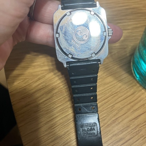 SEIKO QUARTZ Silver Wave