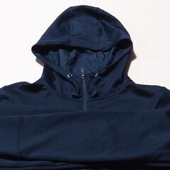 UNDERARMOUR（アンダーアーマー） 長袖 ブラック 未着...