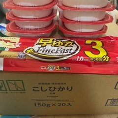 パックごはん、パスタ、ライスペーパー
の画像
