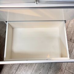 【商談中】AYANO 綾野製作所 VSシリーズ 食器棚 キャビネット カップボード 棚板可動式  引出し2段 横幅70cm 奥行47cm 高さ200cm 白 ホワイト ★買取帝国 志木店の画像