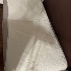 MUJI脚付マットレスベッドの画像